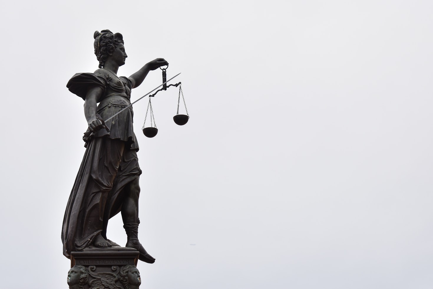 Dicas fundamentais para organizar sua documentação legal